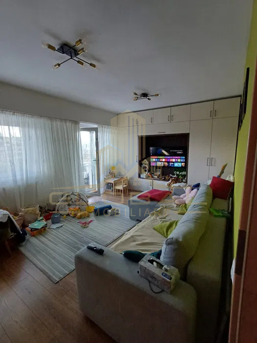 2 camere ,decomandat, 57 mp, terasa, zona str.Observatorului, Zorilor