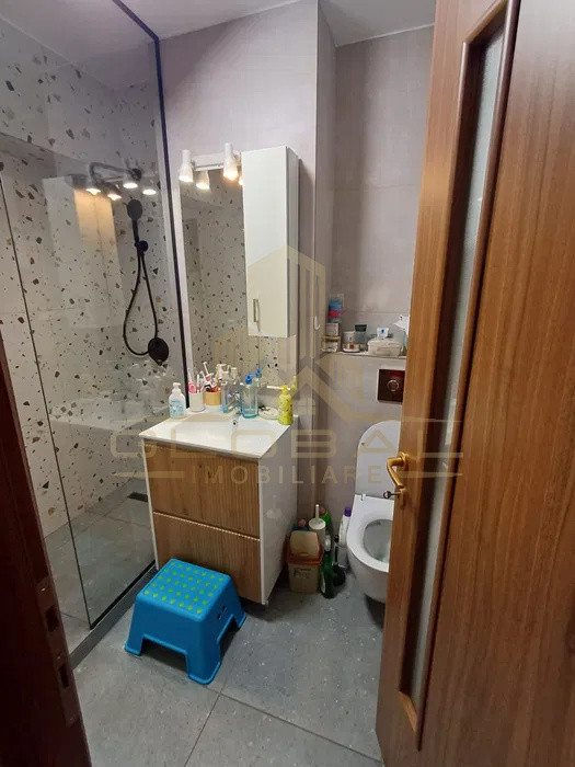 2 camere ,decomandat, 57 mp, terasa, zona str.Observatorului, Zorilor