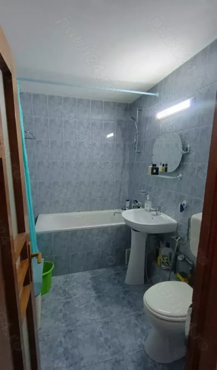 2 camere ,decomandat, 50 mp,  boxa, zona str.padurii, Zorilor
