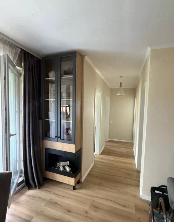 3 camere ,decomandat, 69 mp,  terasa, parcare, zona str.Trifoiului, Buna-Ziua