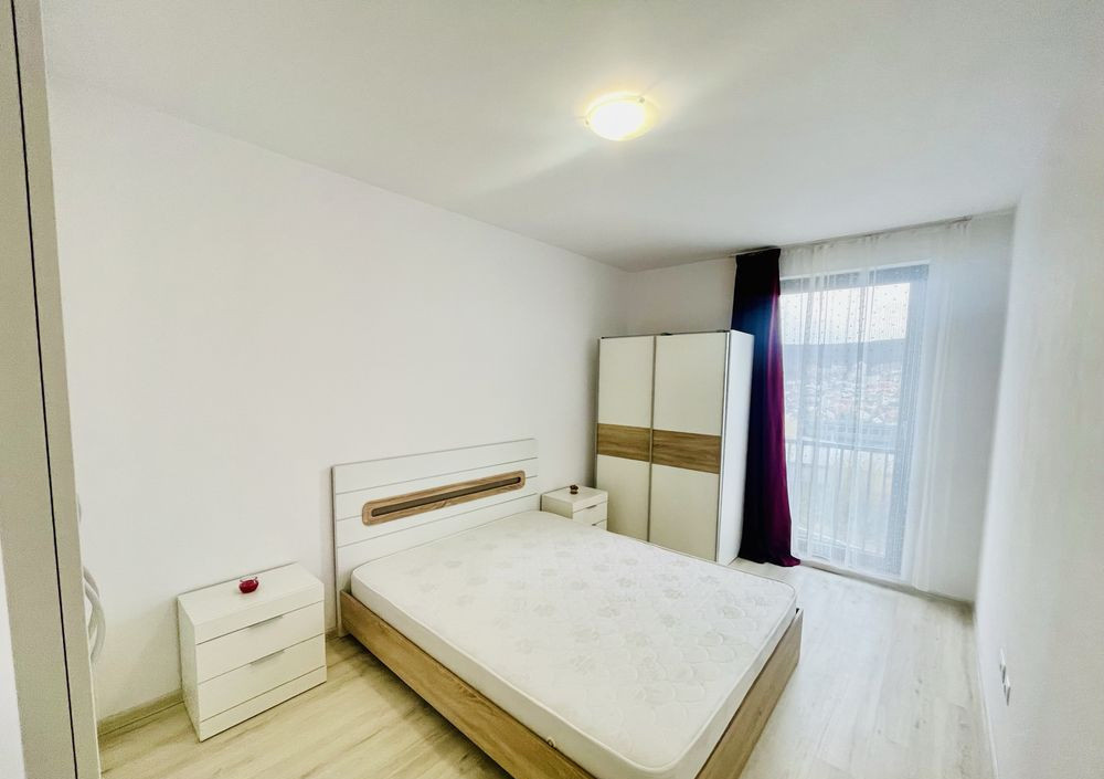 3 camere ,Lux, 75 mp, parcare, terasa, zona str.Frunzisului, Zorilor