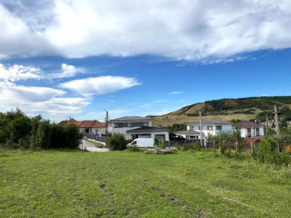 Teren Autorizabil Constructii, 1055 mp. Centru Chinteni 21 Decembrie