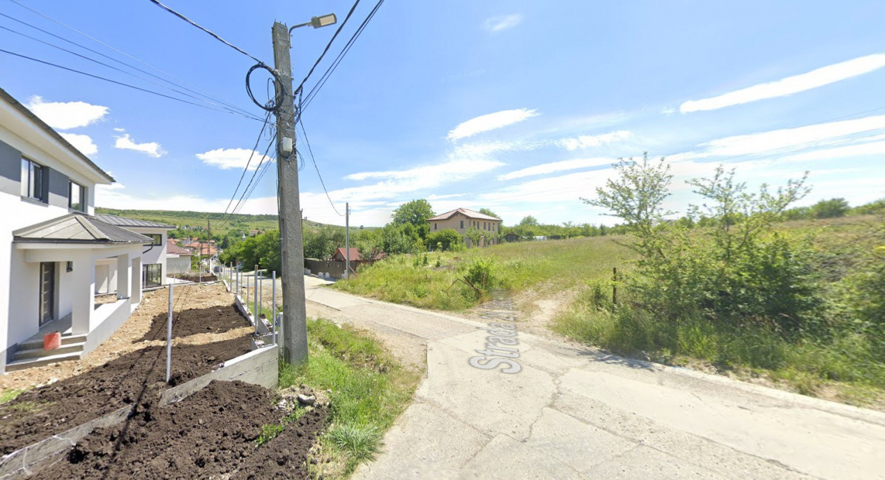 Teren Autorizabil Constructii, 1055 mp. Centru Chinteni 21 Decembrie