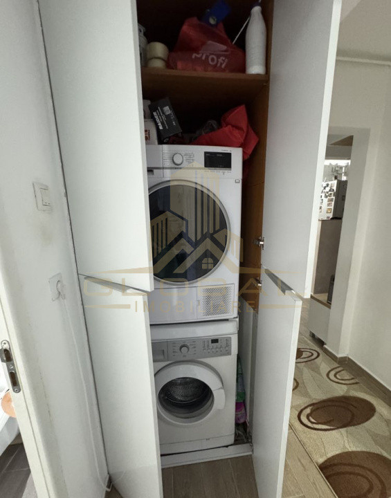 3 camere, decomandat, 65 mp,  balcon, zona  Marasti