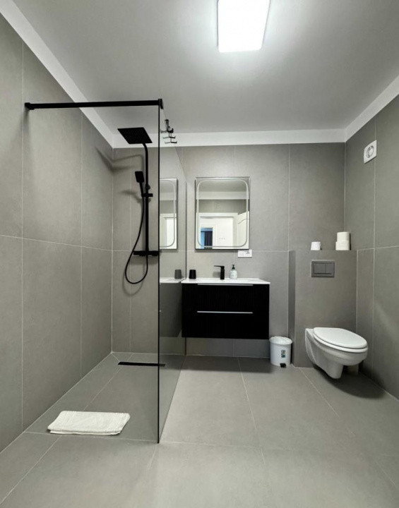 3 camere, 80 mp,  terasa, zona str.Portelanului, Gheorgheni