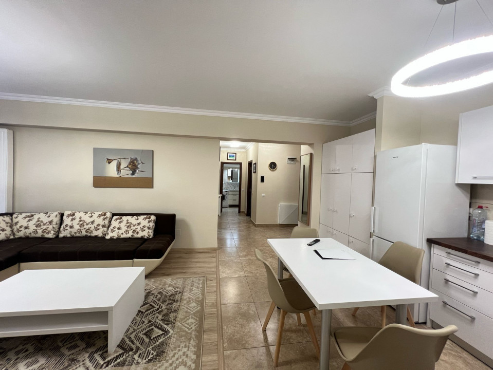 3 camere , 75 mp,  terasa, 2 bai, zona str. Buna Ziua