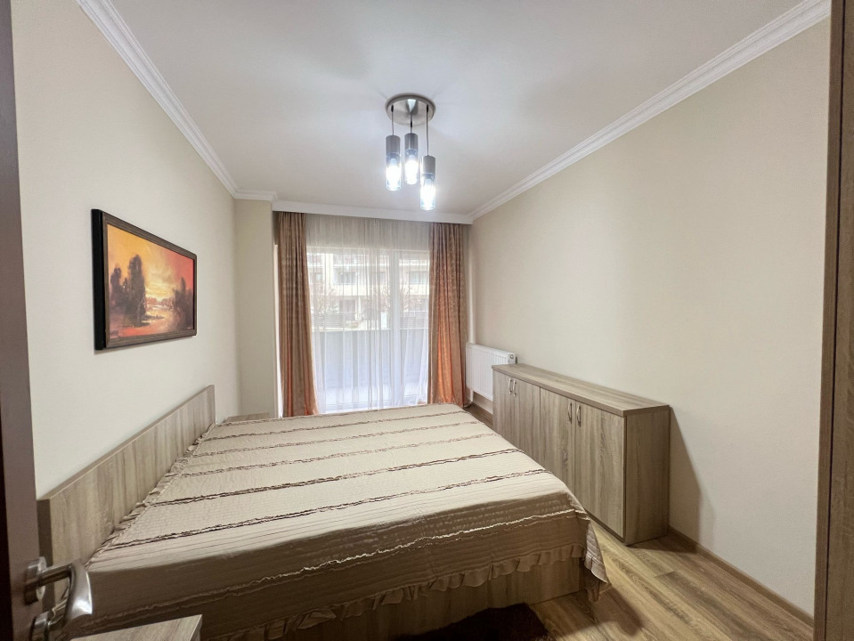 3 camere , 75 mp,  terasa, 2 bai, zona str. Buna Ziua