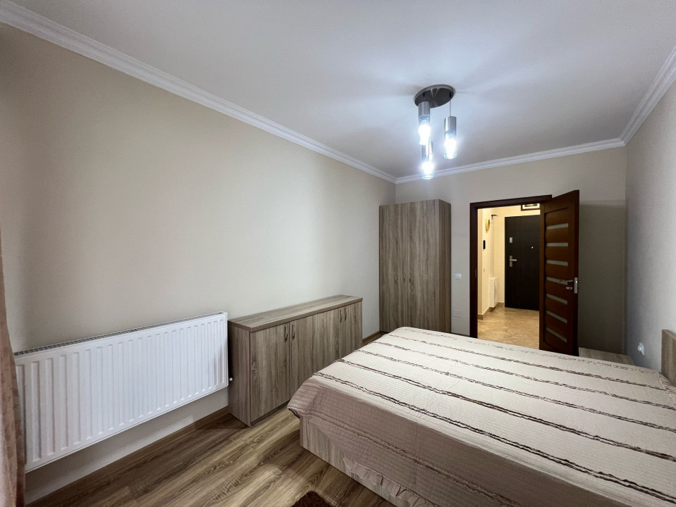 3 camere , 75 mp,  terasa, 2 bai, zona str. Buna Ziua