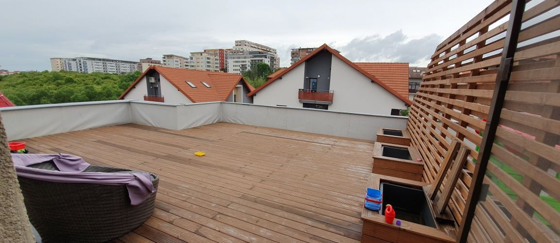 3 camere ,60 mp, 2 parcari  terasa, str.Mircea Eliade, Zorilor