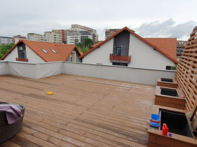 3 camere ,60 mp, 2 parcari  terasa, str.Mircea Eliade, Zorilor