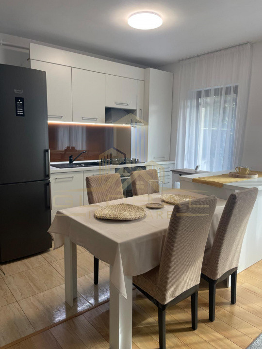 2 camere , 53 mp,  terasa, parcare, curte, zona stre. Buna-Ziua