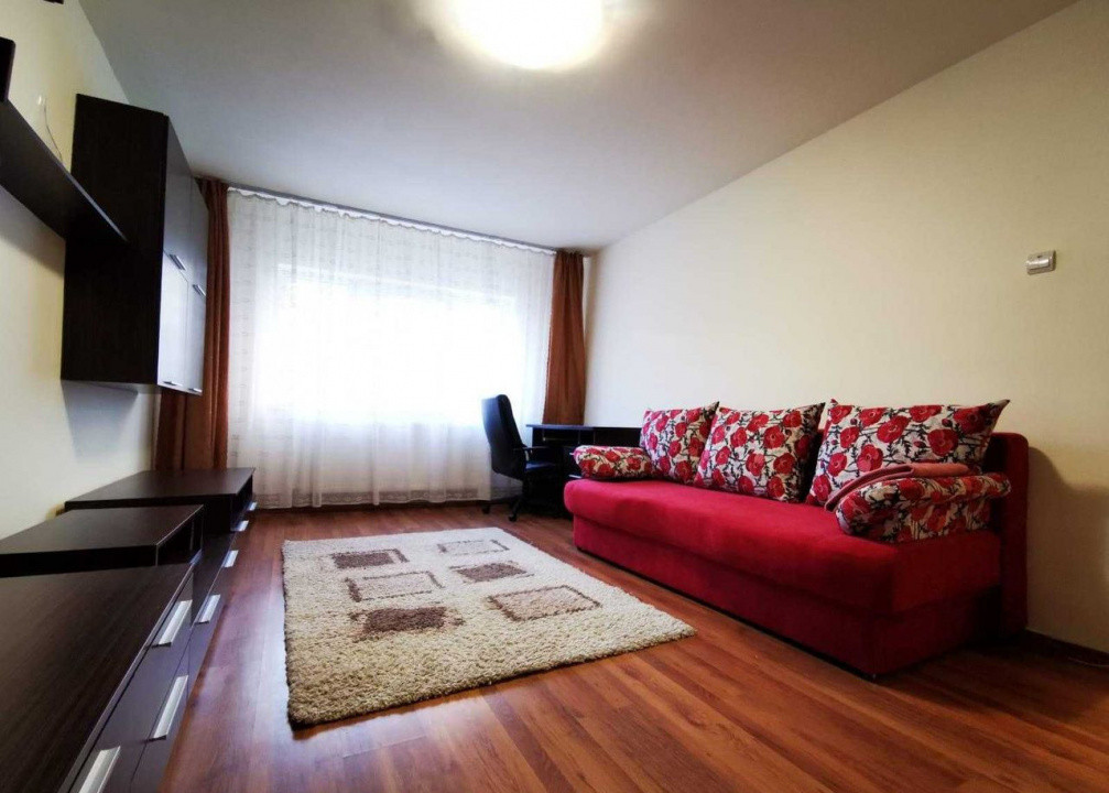 3 camere ,decomandat, 65 mp, zona str.Alea Godeanu, Gheorgheni