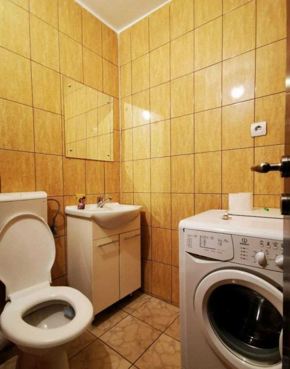 3 camere ,decomandat, 65 mp, zona str.Alea Godeanu, Gheorgheni