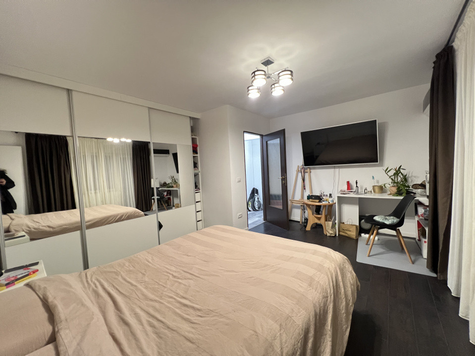 2 camere ,decomandat, 60 mp, balcon  zona The Office Marasti