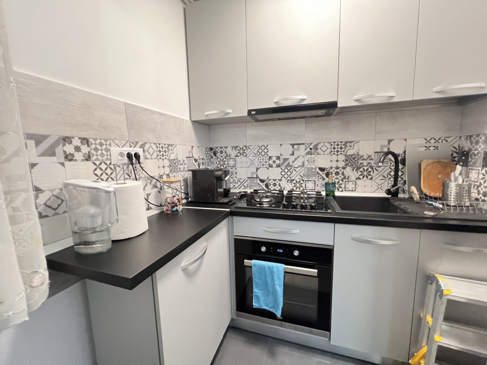 2 camere ,decomandat, 60 mp, balcon  zona The Office Marasti