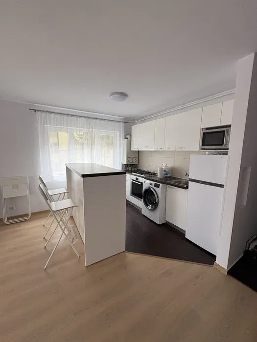 3 camere , 66 mp, NOU, 2 bai  terasa, zona str.Mircea eliade , Zorilor