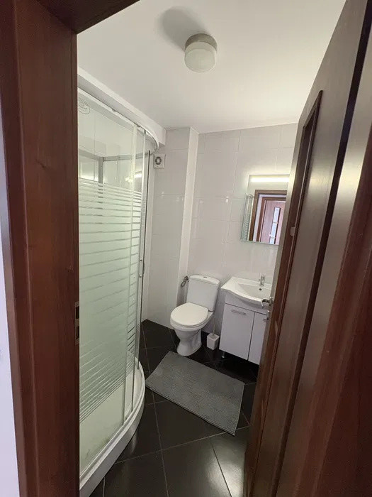 3 camere , 66 mp, NOU, 2 bai  terasa, zona str.Mircea eliade , Zorilor