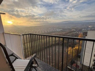 2 camere , 52 mp, Nou, parcare, terasa, str.Borhanciului, Borhanci