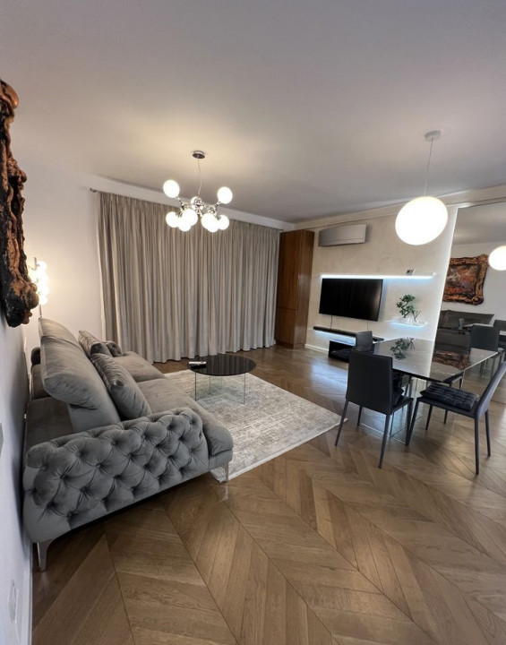 2 camere , Lux, 60 mp,  terasa, zona Gheorghe Lazar, Centru