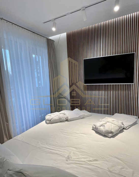 2 camere , Lux, 60 mp,  terasa, zona Gheorghe Lazar, Centru