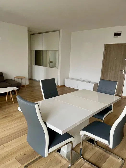 2 camere ,NOU,  56 mp, parcare, terasa, cartier  Europa