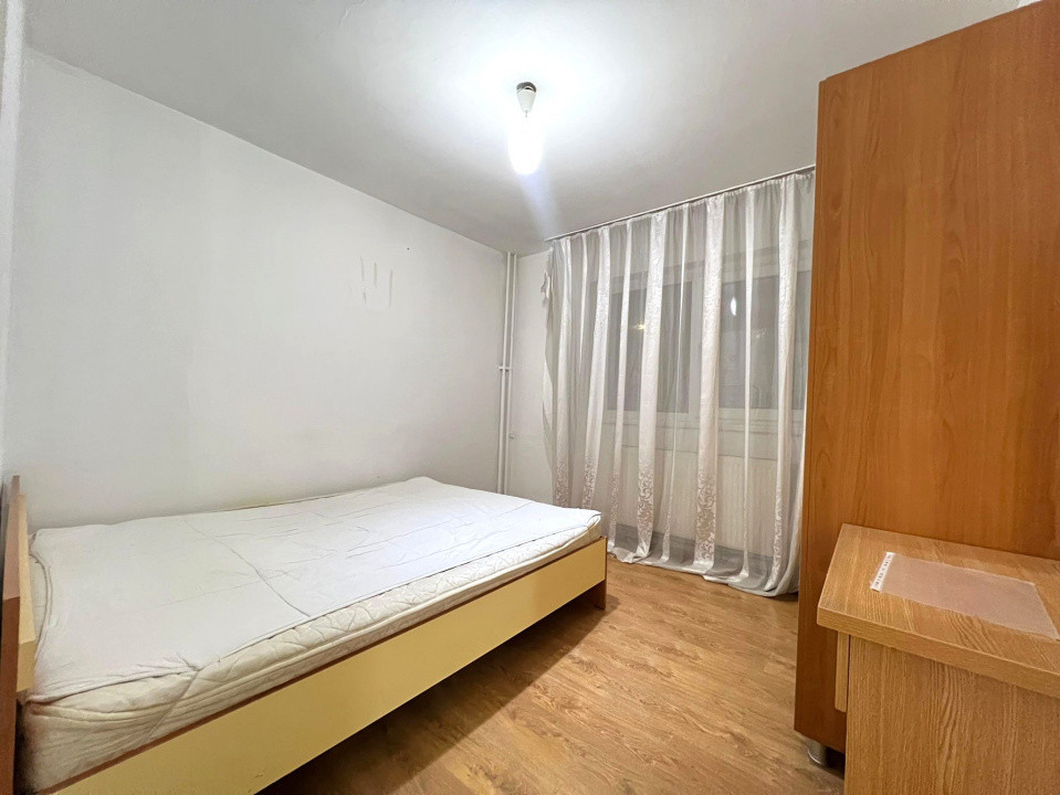 2 camere ,decomandat, 46 mp, et.1 balcon, str.Calea Floresti, Manastur