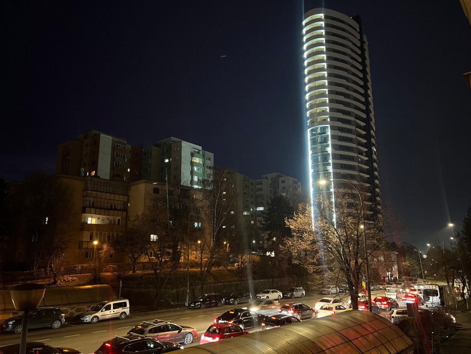 2 camere ,decomandat, 46 mp, et.1 balcon, str.Calea Floresti, Manastur