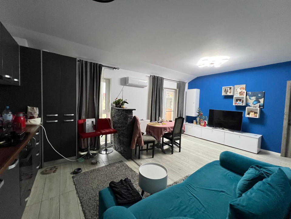 2 camere, 52 mp, Lift, Parcare, A.C, str.Eroilor, Floresti