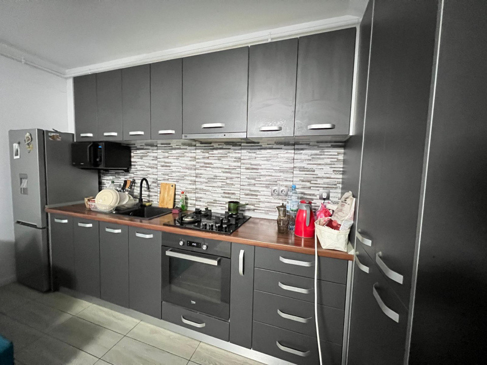 2 camere, 52 mp, Lift, Parcare, A.C, str.Eroilor, Floresti