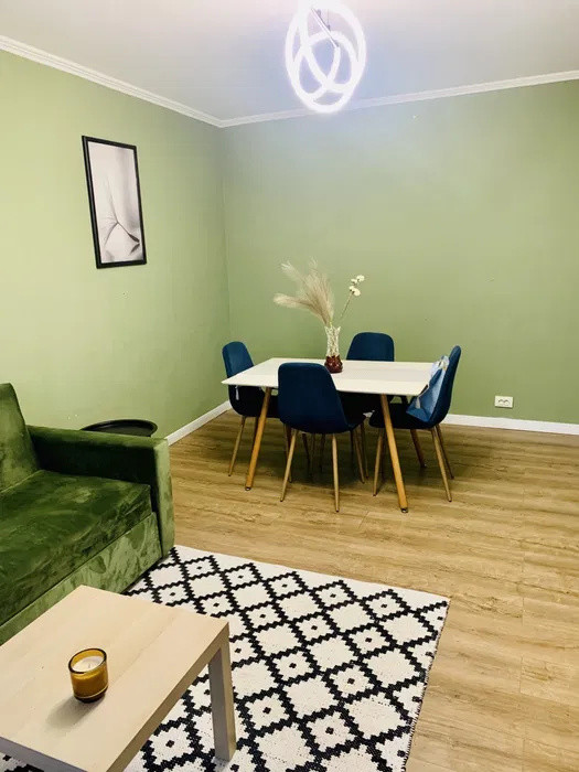 3 camere ,decomandat, 68 mp, balcon, zona str.Aurel vlaicu, Marasti