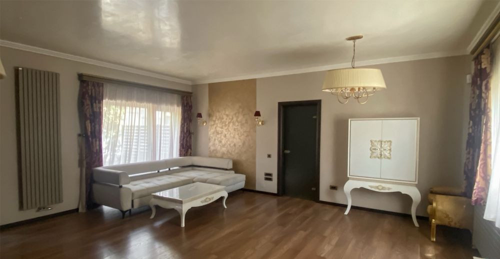 2 camere, 65 mp, Lux, parcare, terasa, Andrei Muresanu