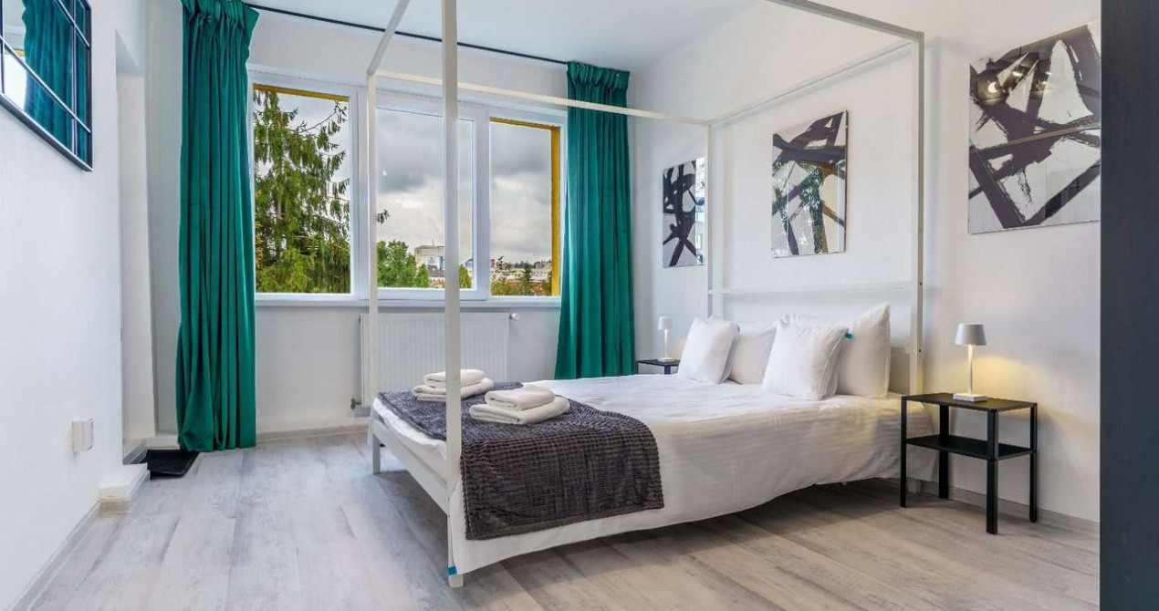 4 camere ,Lux-Totul NOu,75 mp, zona Parcul Central- Centru