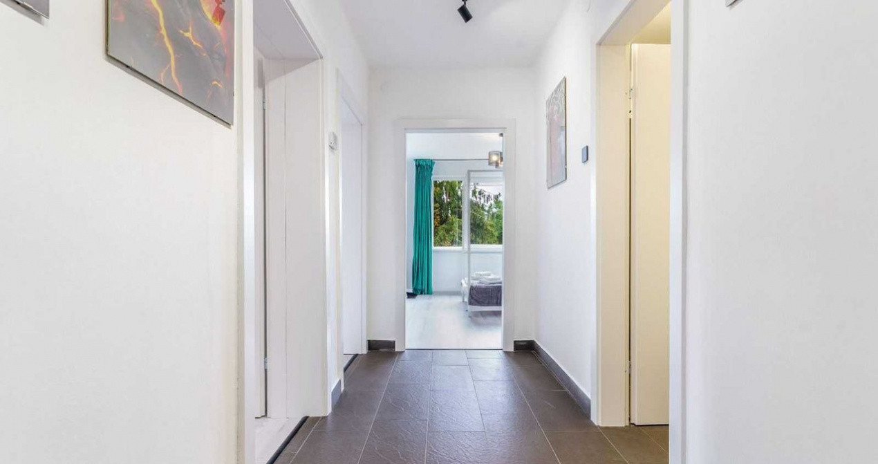 4 camere ,Lux-Totul NOu,75 mp, zona Parcul Central- Centru