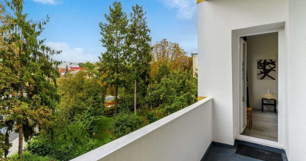 4 camere ,Lux-Totul NOu,75 mp, zona Parcul Central- Centru