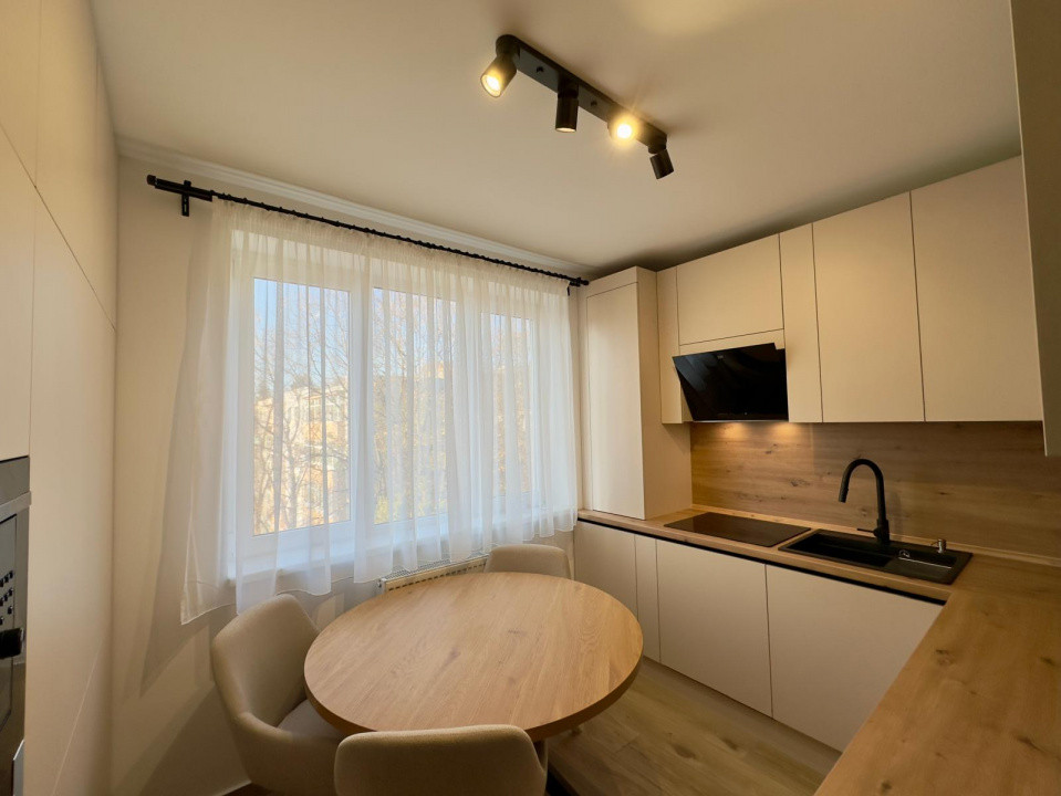 2 camere ,54 mp, Lux Totul Nou, balcon zona str.Aleea Padis, Gheorgheni