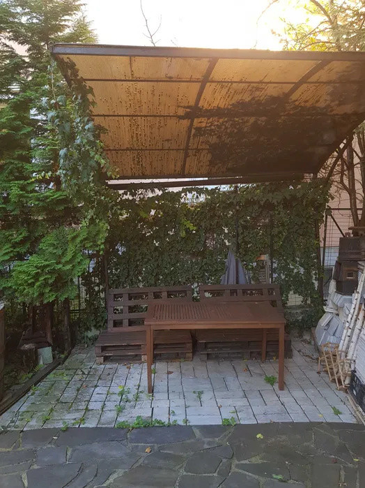 3 camere ,100 mp,Totul NOU, Curte , zona str.Ciresilor, Zorilor - UMF