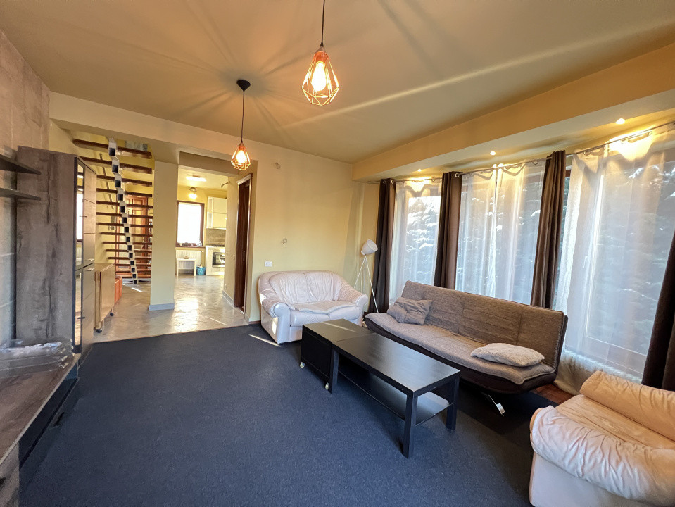 3 camere ,100 mp,Totul NOU, Curte , zona str.Ciresilor, Zorilor - UMF