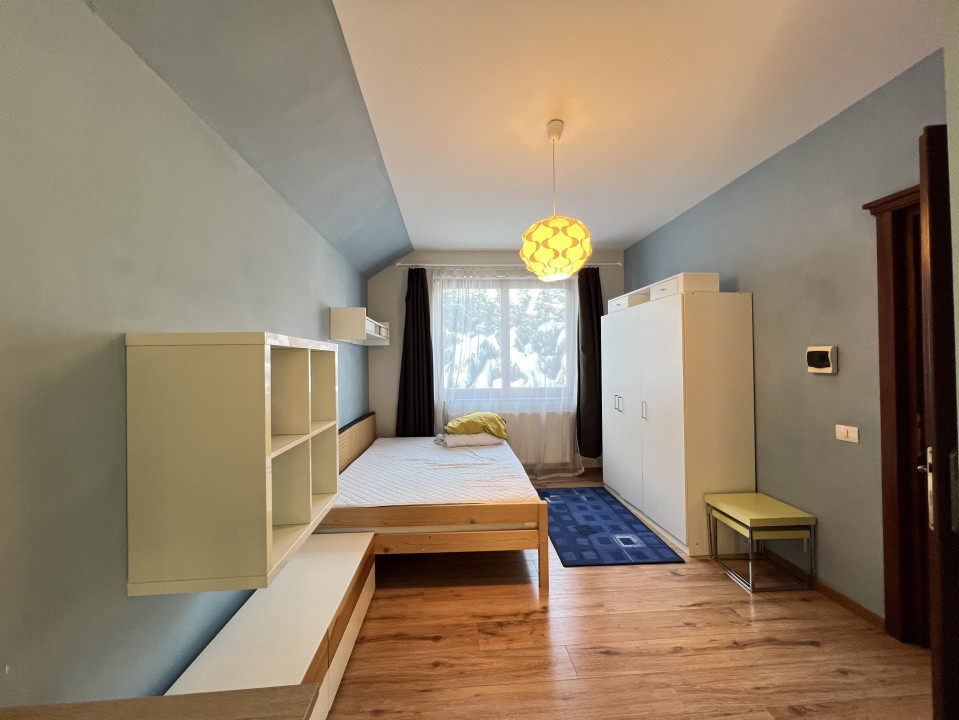 3 camere ,100 mp,Totul NOU, Curte , zona str.Ciresilor, Zorilor - UMF