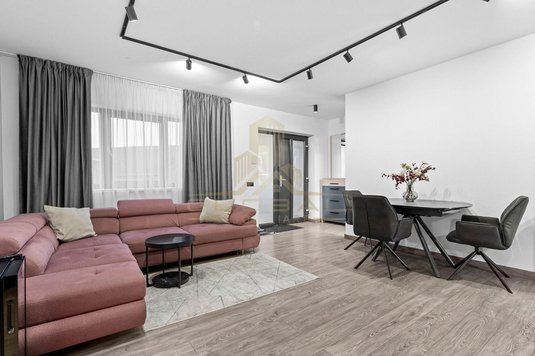 Vila cu 3 camere , 135 mp,  Lux, curte, 3 parcari , terasa , Iris 