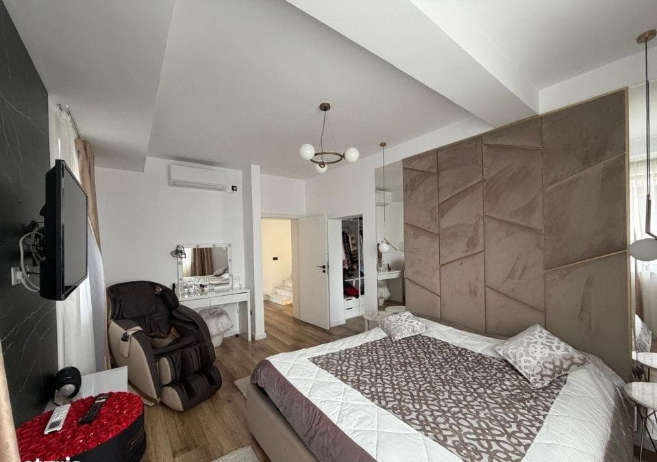 Vila cu  4 camere , 190 mp, curte, parcari , terasa , Iris Voronet