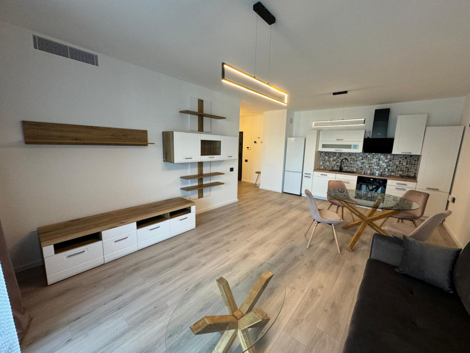 2 camere, Lux, Totul Nou, 60 mp, terasa, parcare, Liberty, Semicentral