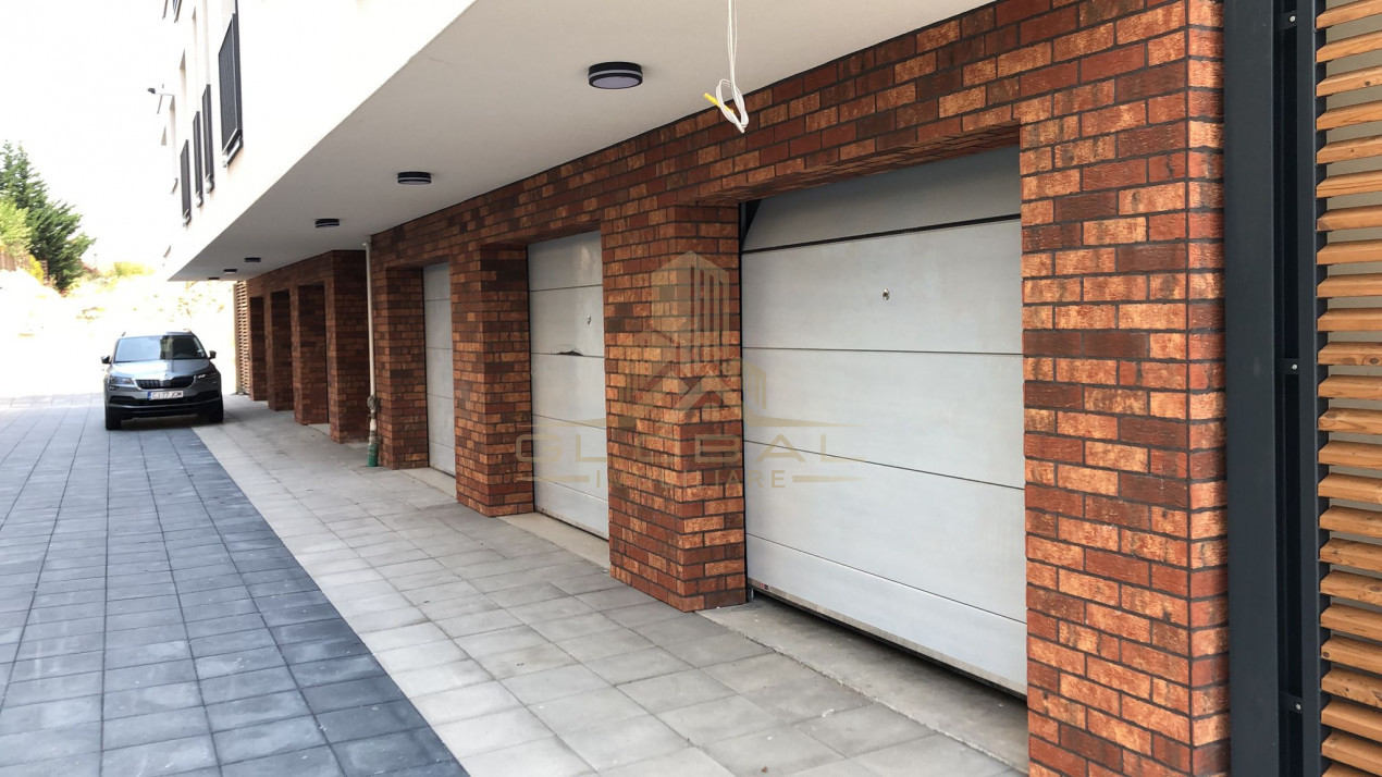 4 camere, Garaj , Terasa, Nuo, Europa / Eugen Ionesco