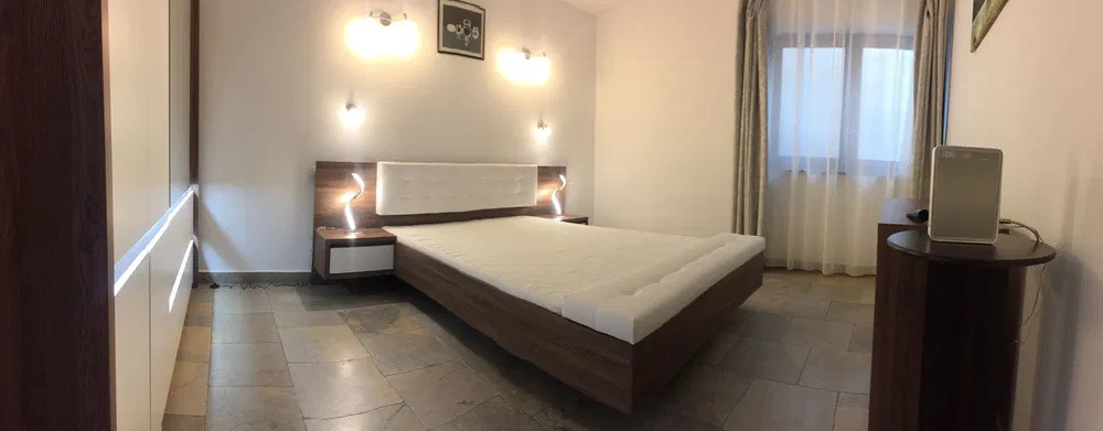 3 camere , 70 mp, 40mp terasa, parcare, Valea garbaului, VIVO