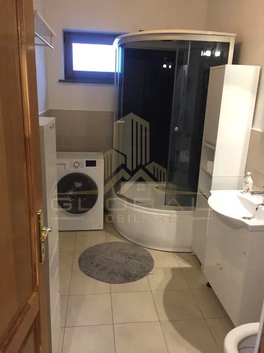 3 camere , 70 mp, 40mp terasa, parcare, Valea garbaului, VIVO