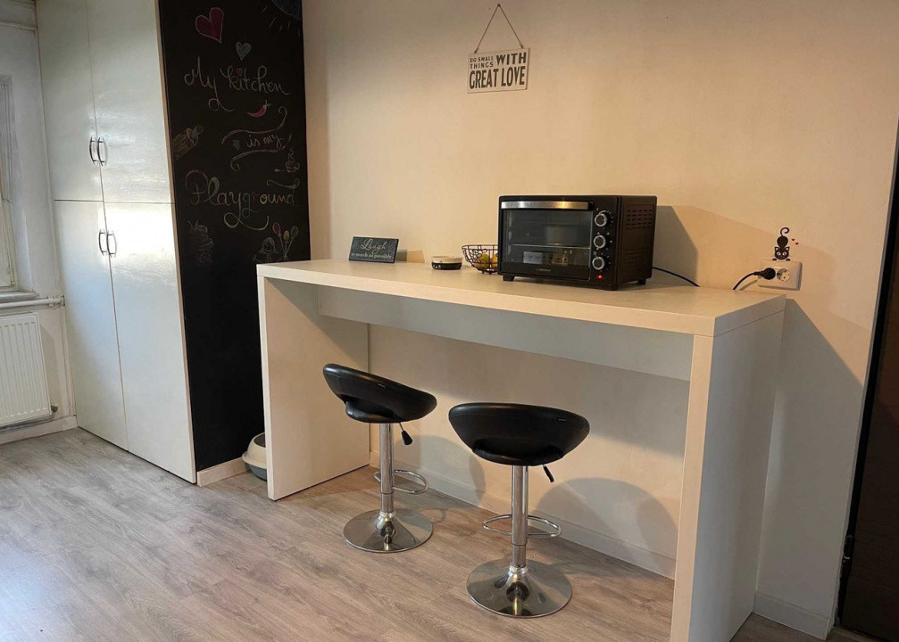 3 camere ,65 mp, NOU. A.C, balcon, zona str.Dambovitei, Marasti