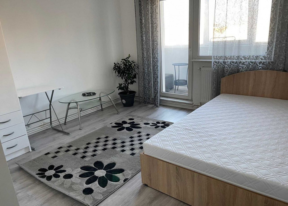 3 camere ,65 mp, NOU. A.C, balcon, zona str.Dambovitei, Marasti