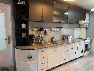 3 camere ,65 mp, NOU. A.C, balcon, zona str.Dambovitei, Marasti