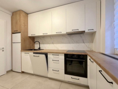 3 camere ,TOTUL NOU ,decomandat, 60 mp, str.Baita, Gheorgheni