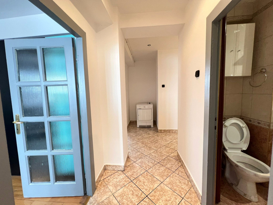 4 camere , 115 mp, 3 balcoane, terasa, str.Dorobantilor , Marasti