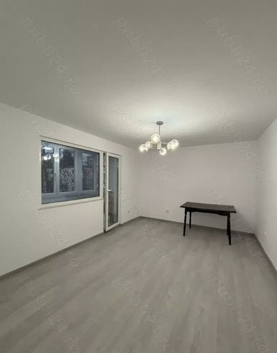 4 camere , ultrafinisat 2025 , 78 mp, LUX, terasa, Gheorgheni